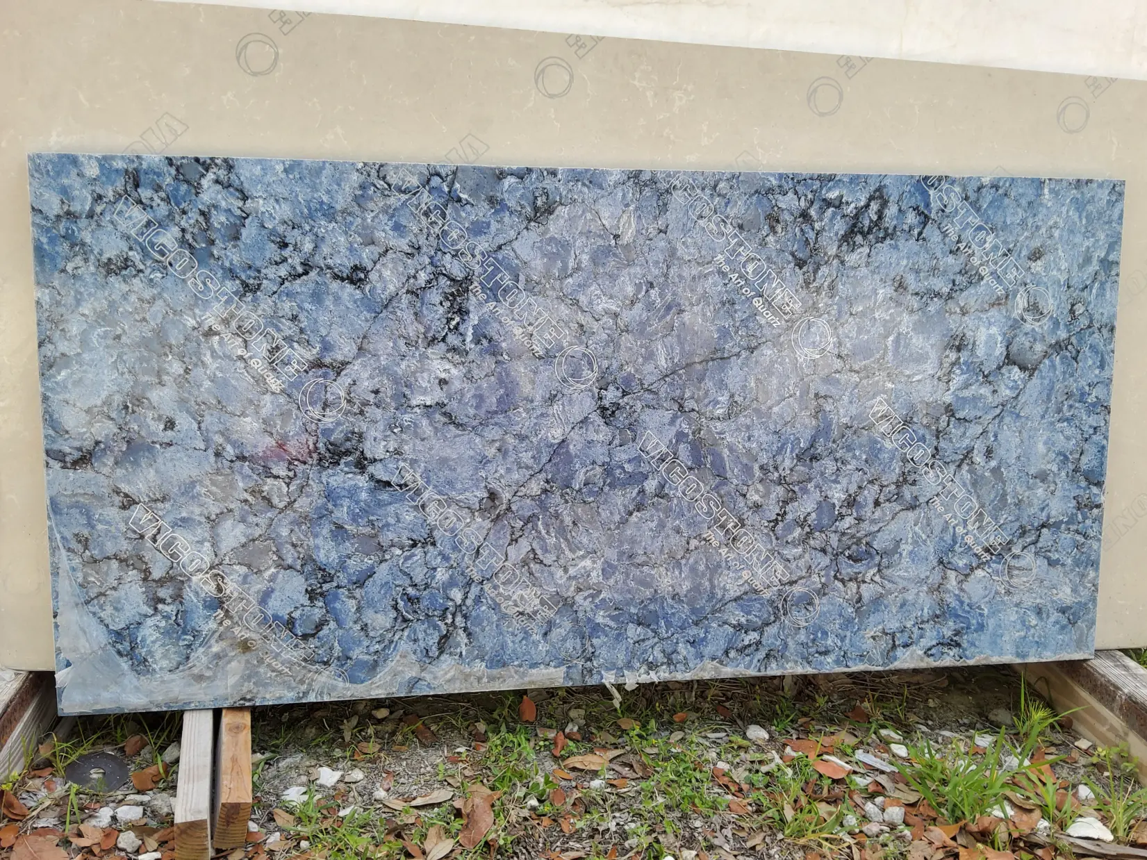 TIDEWATER · Quartz · 3 cm · — · 65 1/4" x 31 1/2"